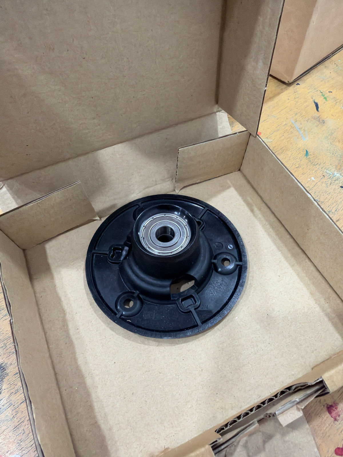 Husqvarna Bearing housing assembly for 540, 560, 580 and 580L - 548835801