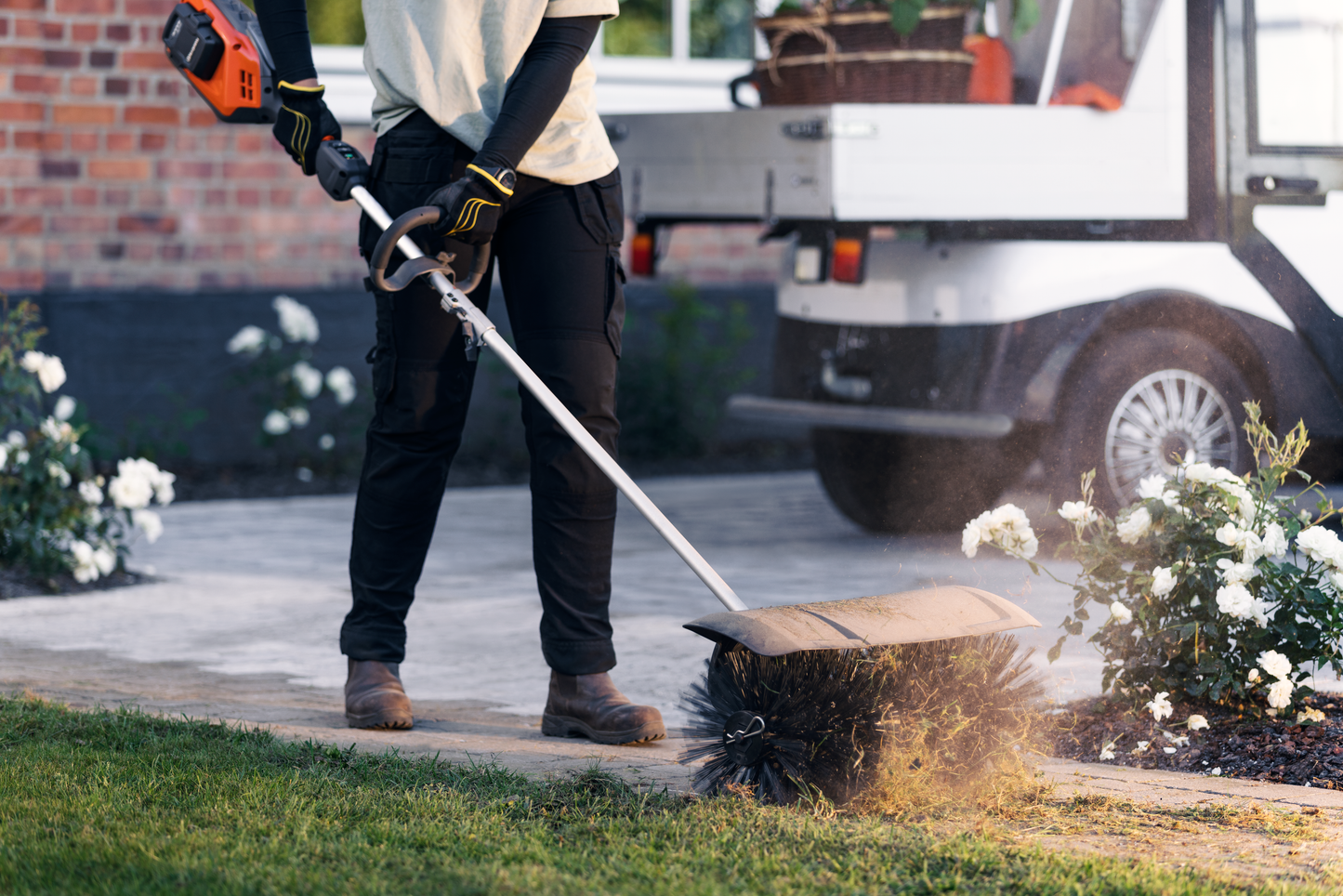 525iLK without battery and charger